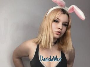 DanielaWest