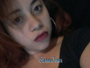 Gianna_Jones