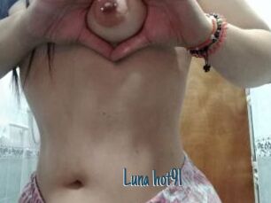 Luna_hot91