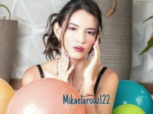 Mikaelarouz122