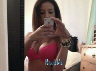 NicoleMe